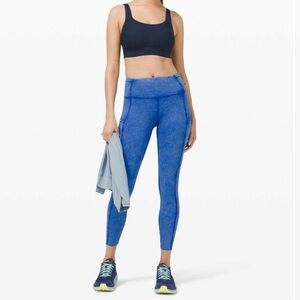 Lululemon Fast and Free High Rise Tight 25" *Ice Dye
Ice Wash Cerulean Blue